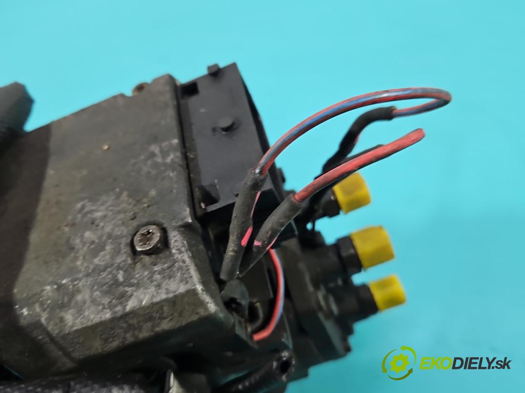 Opel Vectra C 2002-2008 2.2 DTI 125 HP manual 92 kW 2172 cm3 5- čerpadlo vstrekovacia 0470504218 (Vstrekovacie čerpadlo)