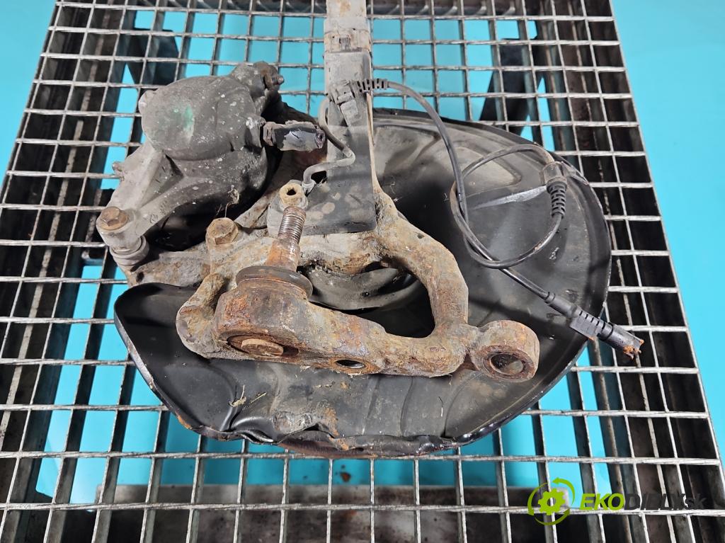 Mercedes E W211 2002-2009 2.2 cdi 136 HP automatic 100 kW 2148 cm3 5- náboj ľavé  (Náboj kolesa)