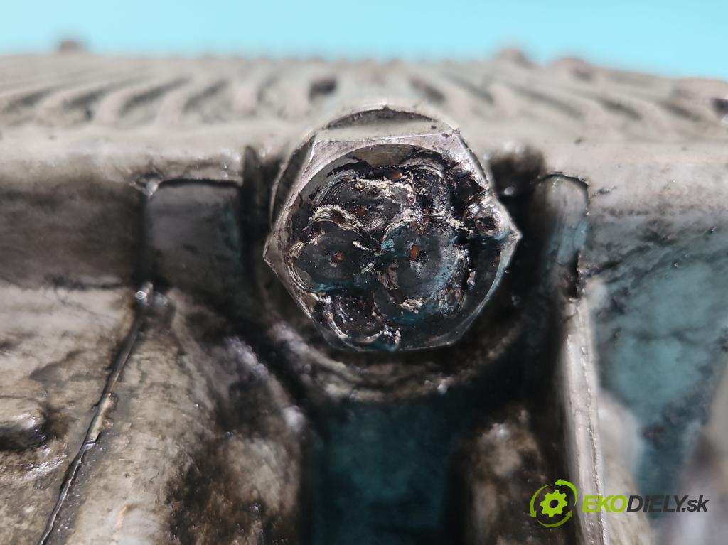 Opel Zafira B 2005-2014 1.9 CDTI 120 HP manual 88 kW 1910 cm3 5- vaňa olejová 55194355 (Olejová vaňa)