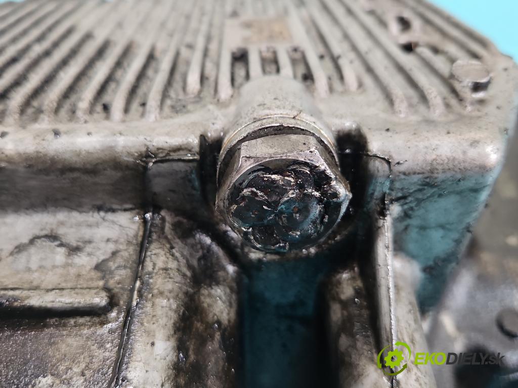 Opel Zafira B 2005-2014 1.9 CDTI 120 HP manual 88 kW 1910 cm3 5- vaňa olejová 55194355 (Olejová vaňa)