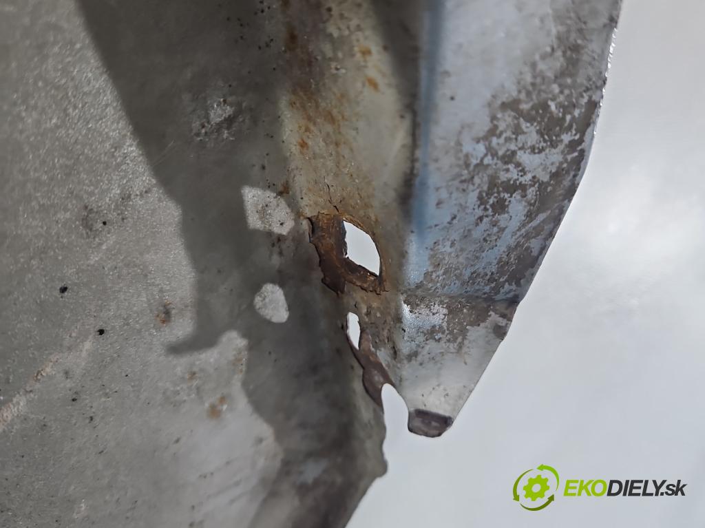 Ford Focus Mk1 1998-2004 1.6 16V 101 HP manual 74 kW 1596 cm3 5- blatník predné ľavý  (Blatník predný ľavý)