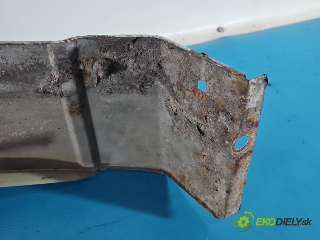 Ford Focus Mk1 1998-2004 1.6 16V 101 HP manual 74 kW 1596 cm3 5- blatník predné ľavý  (Blatník predný ľavý)