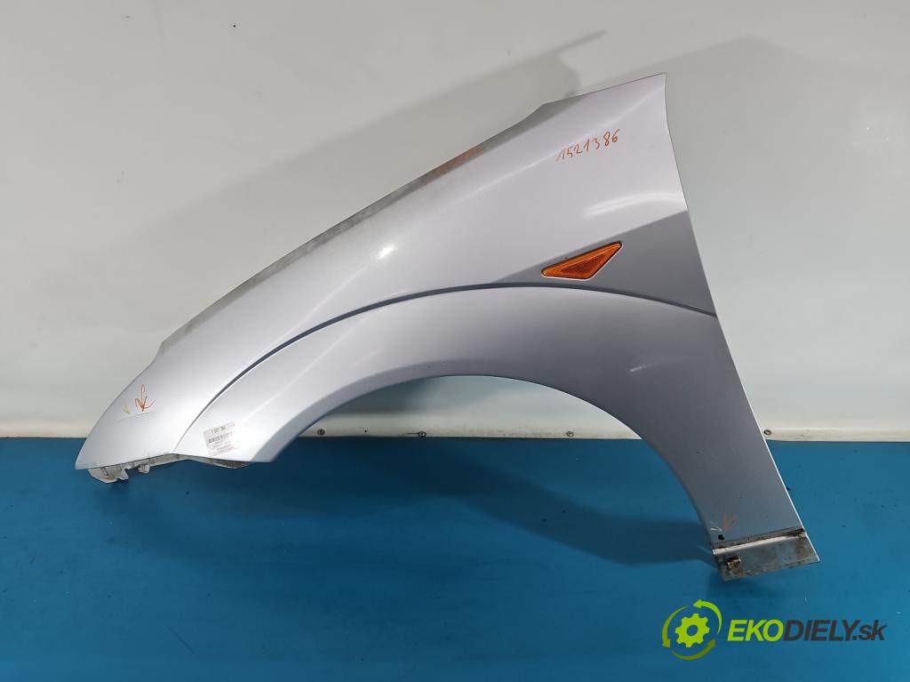 Ford Focus Mk1 1998-2004 1.6 16V 101 HP manual 74 kW 1596 cm3 5- blatník predné ľavý  (Blatník predný ľavý)