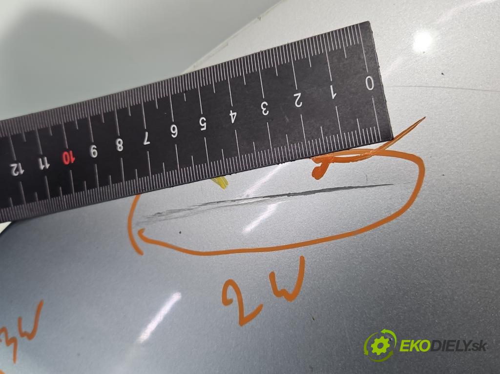 Ford Focus Mk1 1998-2004 1.6 16V 101 HP manual 74 kW 1596 cm3 5- blatník predné ľavý  (Blatník predný ľavý)