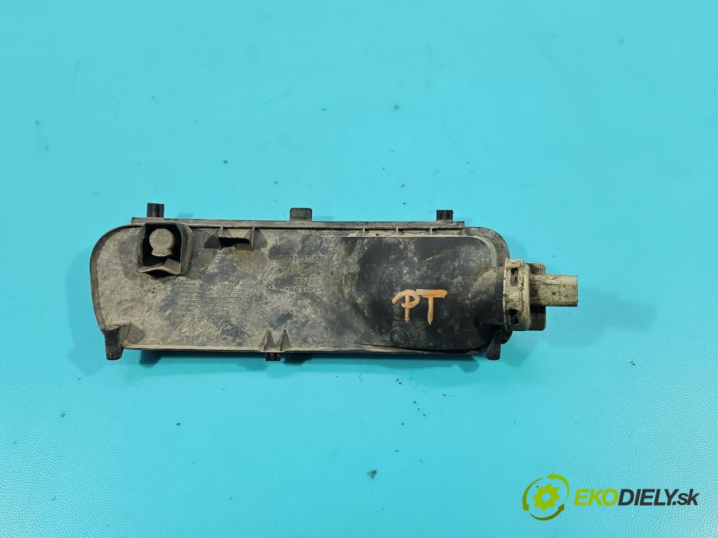 Citroen C4 Picasso I 2006-2013 1.8 16V 125 HP manual 92 kW 1749 cm3 5- svetlo / reflektor zadné pravé nárazník 9653548680