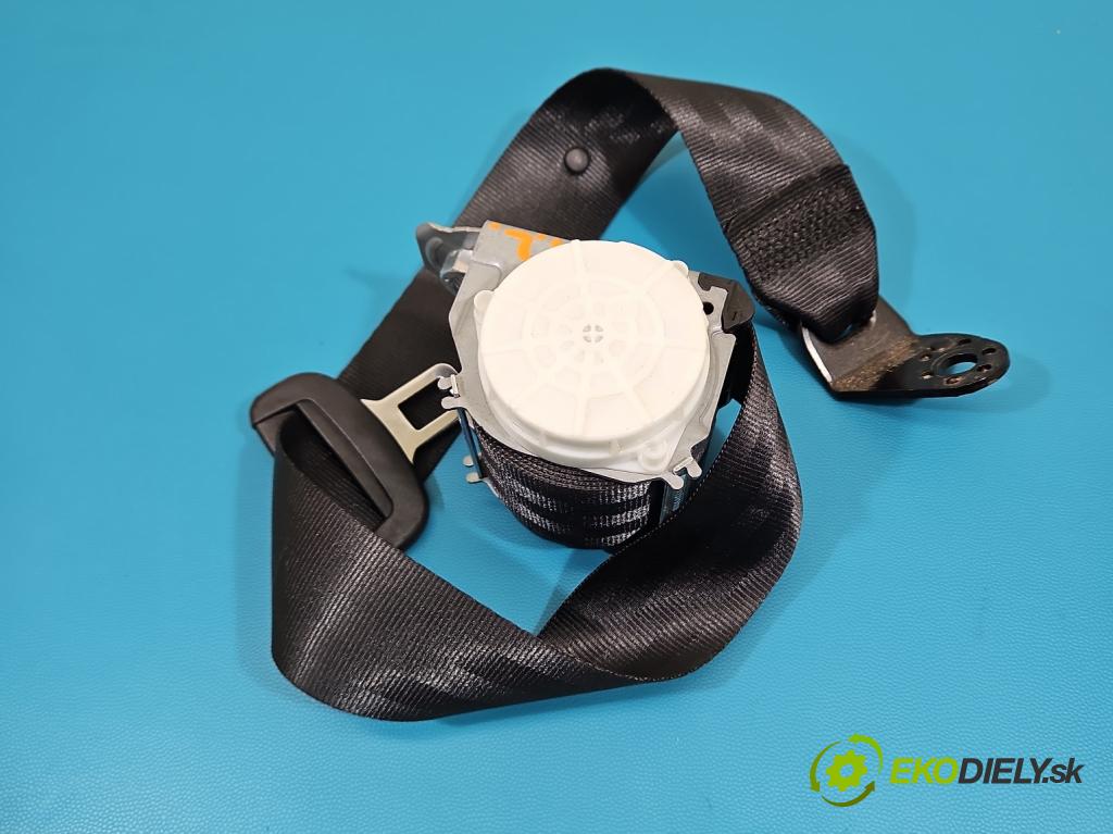 Skoda Fabia III 2014- 2021 1.2 TSI 110 HP manual 81 kW 1197 cm3 5- pas bezpečnosť: zadné ľavý 34163777B