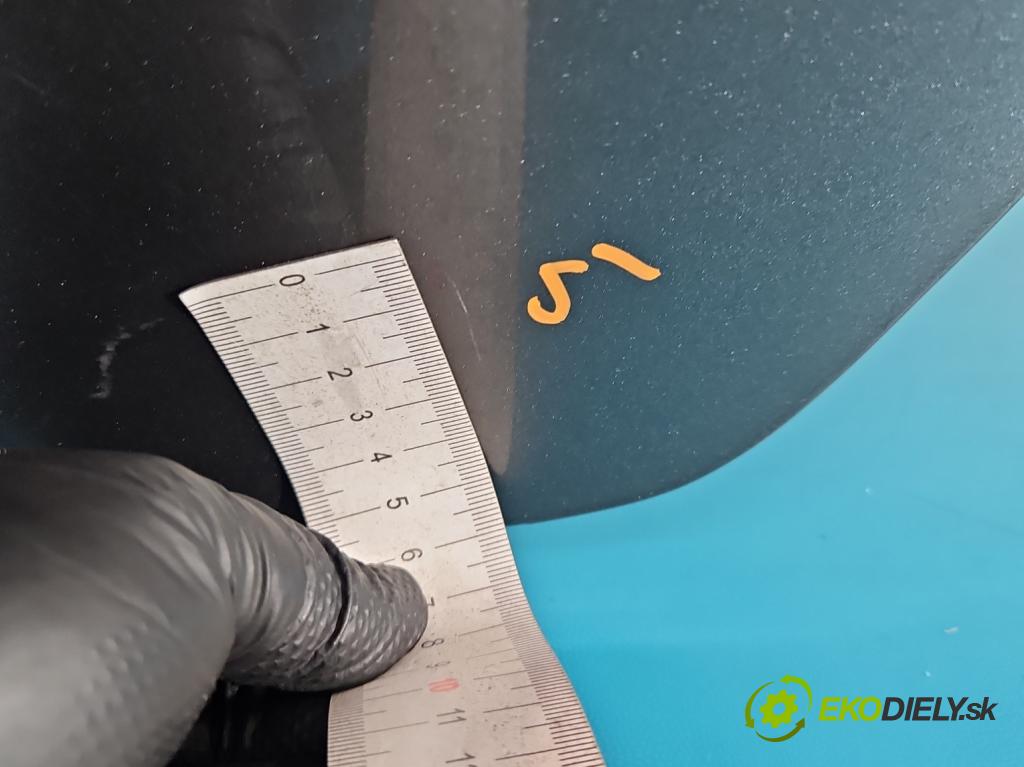 Toyota Corolla E12 2001-2009 1.8 VVTI usa 135 hp manual 99 kW 1794 cm3 4- zadní kufrové dveře  (Zadní kapota (kufr))