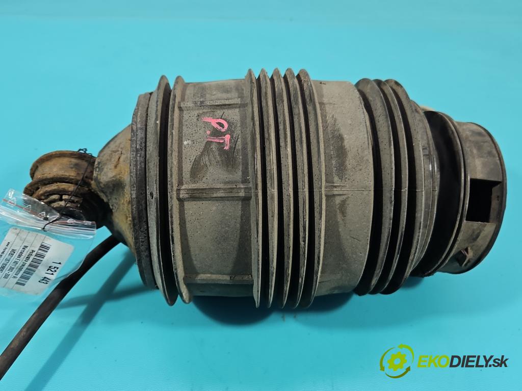 Mercedes E W211 2002-2009 2.2 cdi 136 HP automatic 100 kW 2148 cm3 5- airbag pneumatická 781506