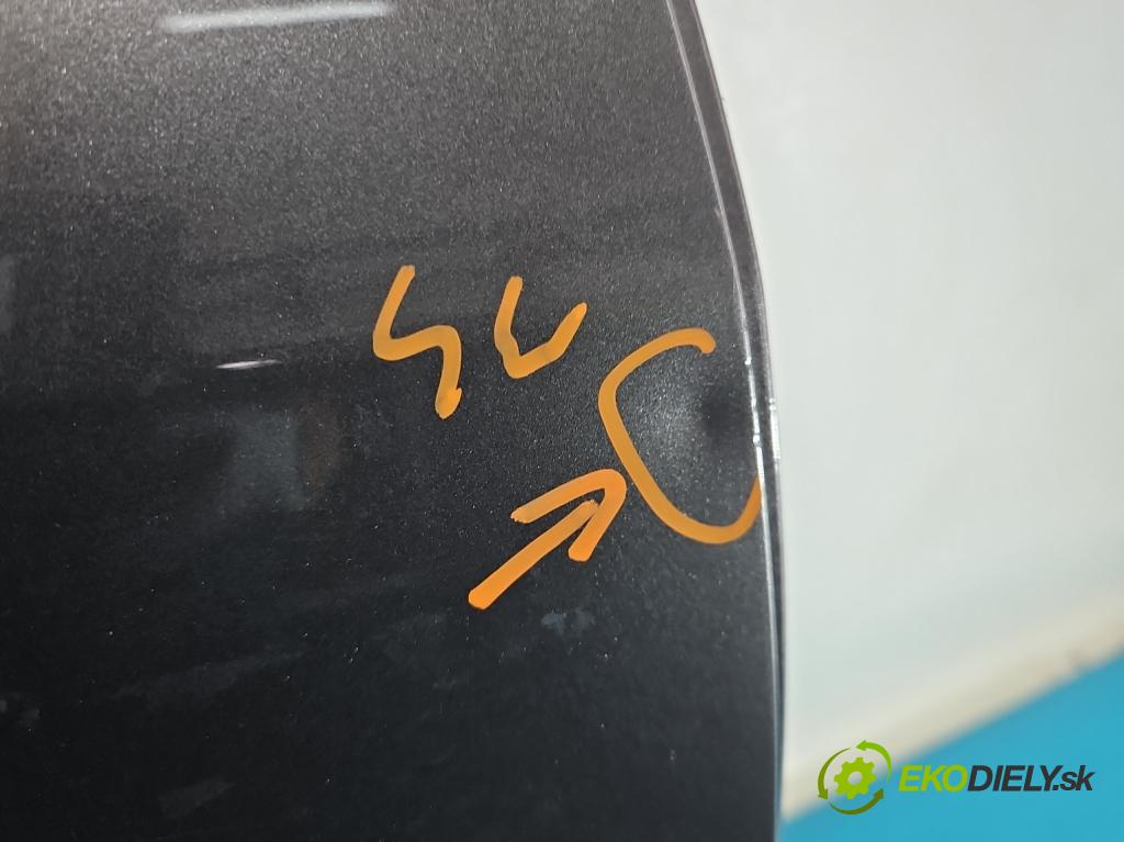 Toyota Corolla E12 2001-2009 1.8 VVTI usa 135 hp manual 99 kW 1794 cm3 4- dveře zadní pravé  (Klika dveří ostatní)