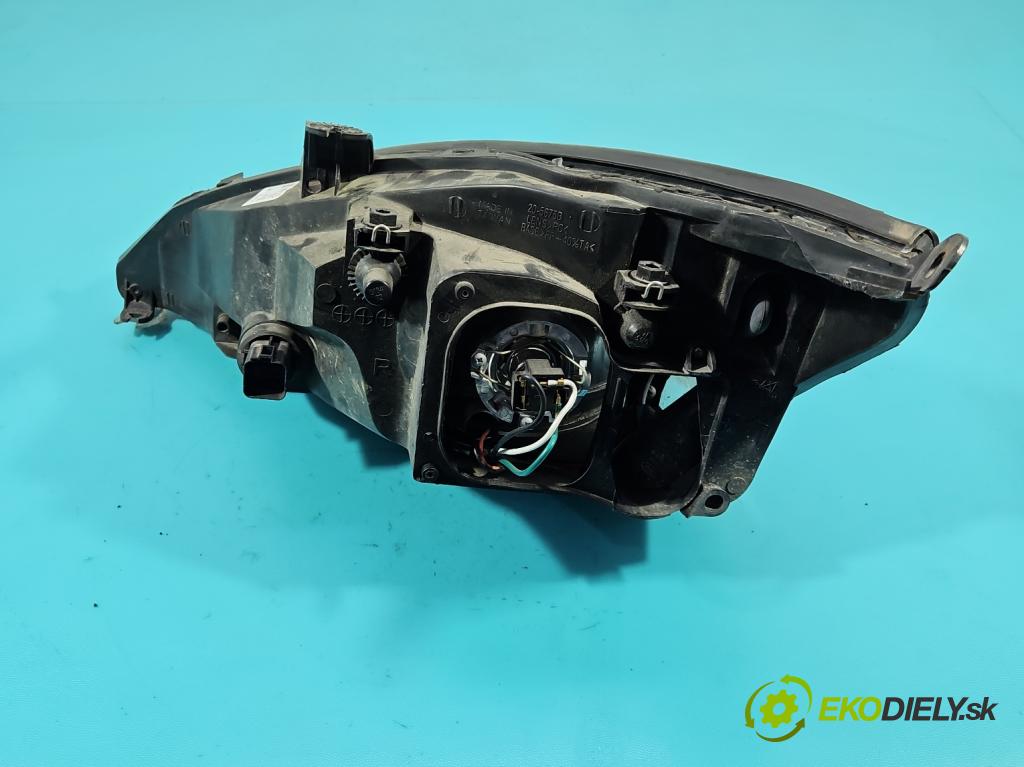 Ford Focus Mk1 1998-2004 1.6 16V 101 HP manual 74 kW 1596 cm3 5- Reflektor: pravý  (Svetlo predné pravé)