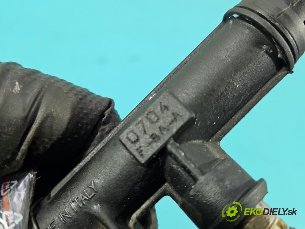 Fiat Panda II 2003-2012 1.1b 54 HP manual 40 kW 1108 cm3 5- vstrek  (Vstrekovač paliva)