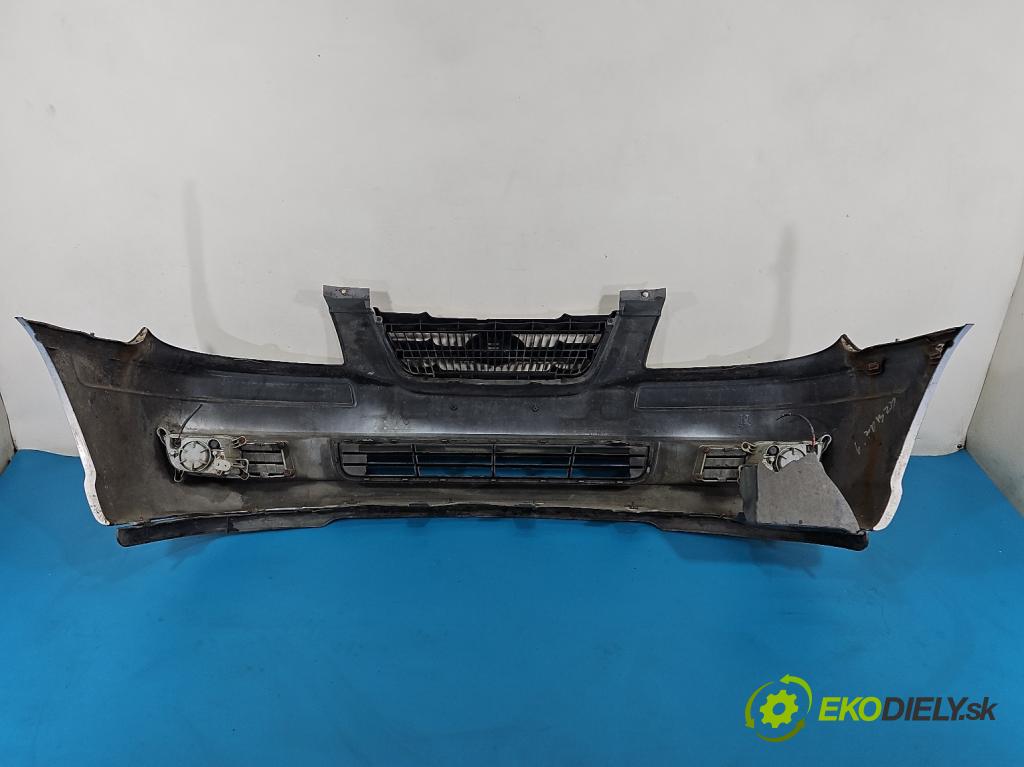 Hyundai Matrix 1.6 16V 103 hp manual 76 kW 1599 cm3 5- nárazník přední  (Klika dveří ostatní)