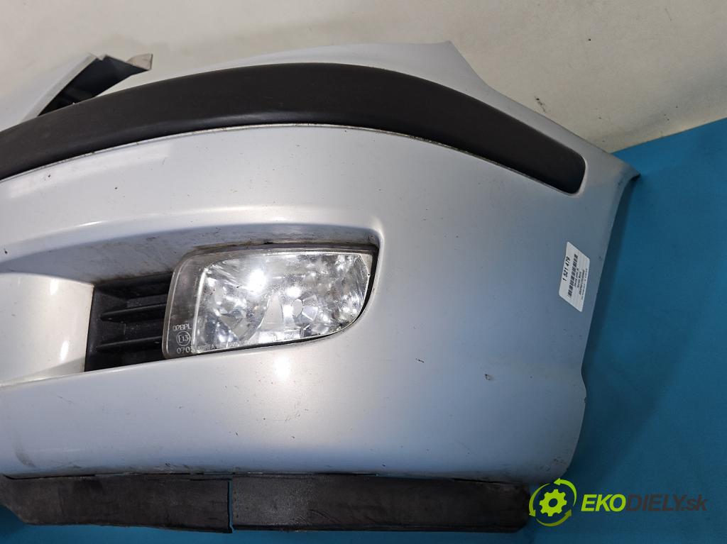 Hyundai Matrix 1.6 16V 103 hp manual 76 kW 1599 cm3 5- nárazník přední  (Klika dveří ostatní)