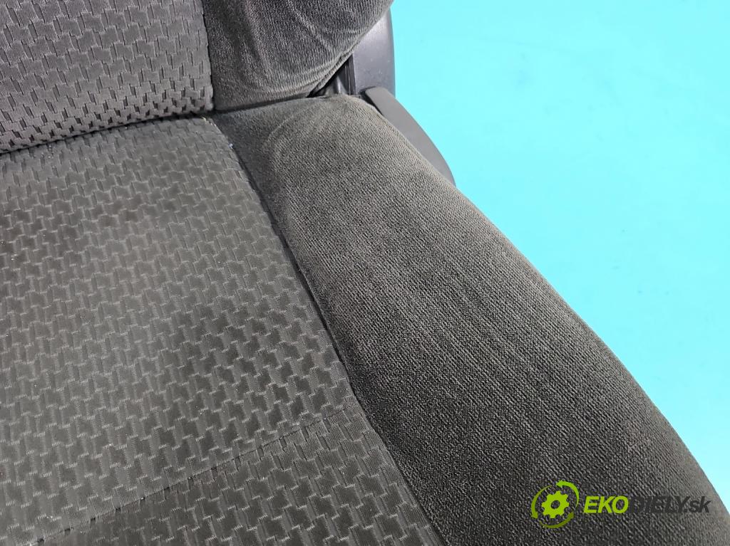 Toyota Corolla E12 2001-2009 1.8 VVTI usa 135 HP manual 99 kW 1794 cm3 4- Sedačka ľavý (Sedadlo)