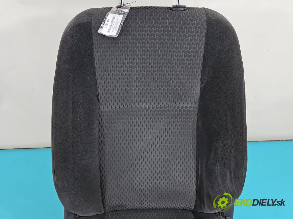 Toyota Corolla E12 2001-2009 1.8 VVTI usa 135 HP manual 99 kW 1794 cm3 4- Sedačka ľavý (Sedadlo)