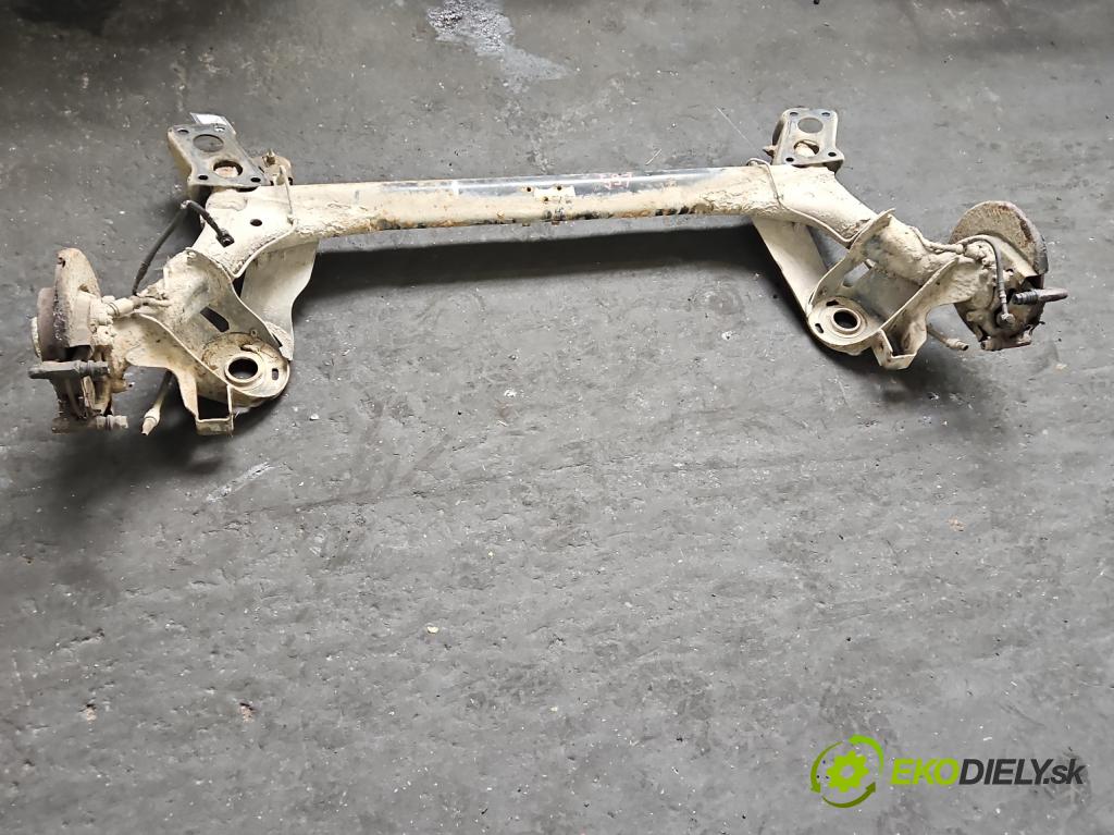 Vw Golf IV 1997-2003 1.9 tdi 90 hp manual 66 kW 1896 cm3 5- zadní výztuha  (Zadní výztuha)