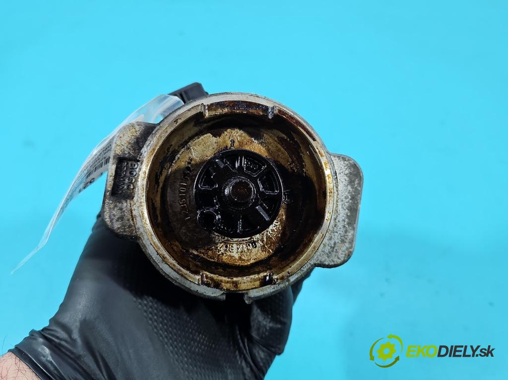 Opel Astra I 1991-2002 1.4 60 HP manual 44 kW 1389 cm3 5- rozdeľovač  (Rozdeľovač)