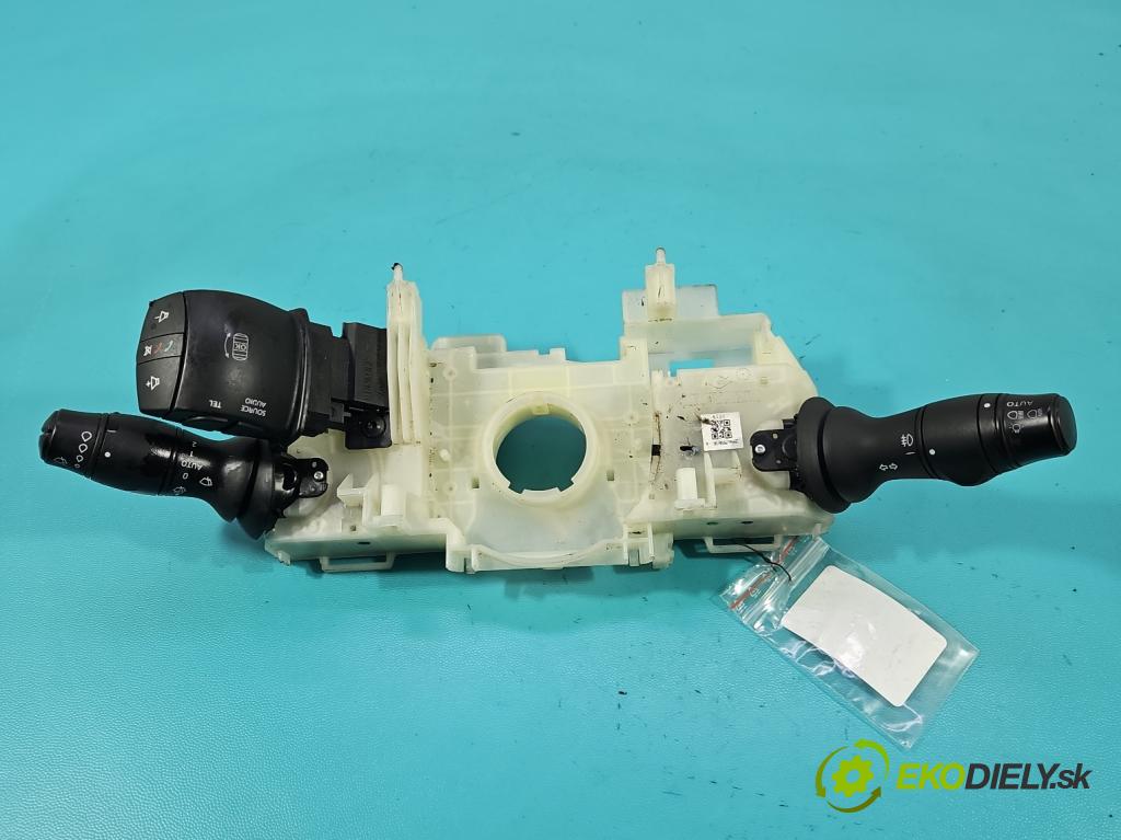 Renault Master III 2010-2024 2.3 DCI 163 HP manual 120 kW 2299 cm3 5- prepínač komplex: 255675983R (Prepínacie páčky pod volantom)