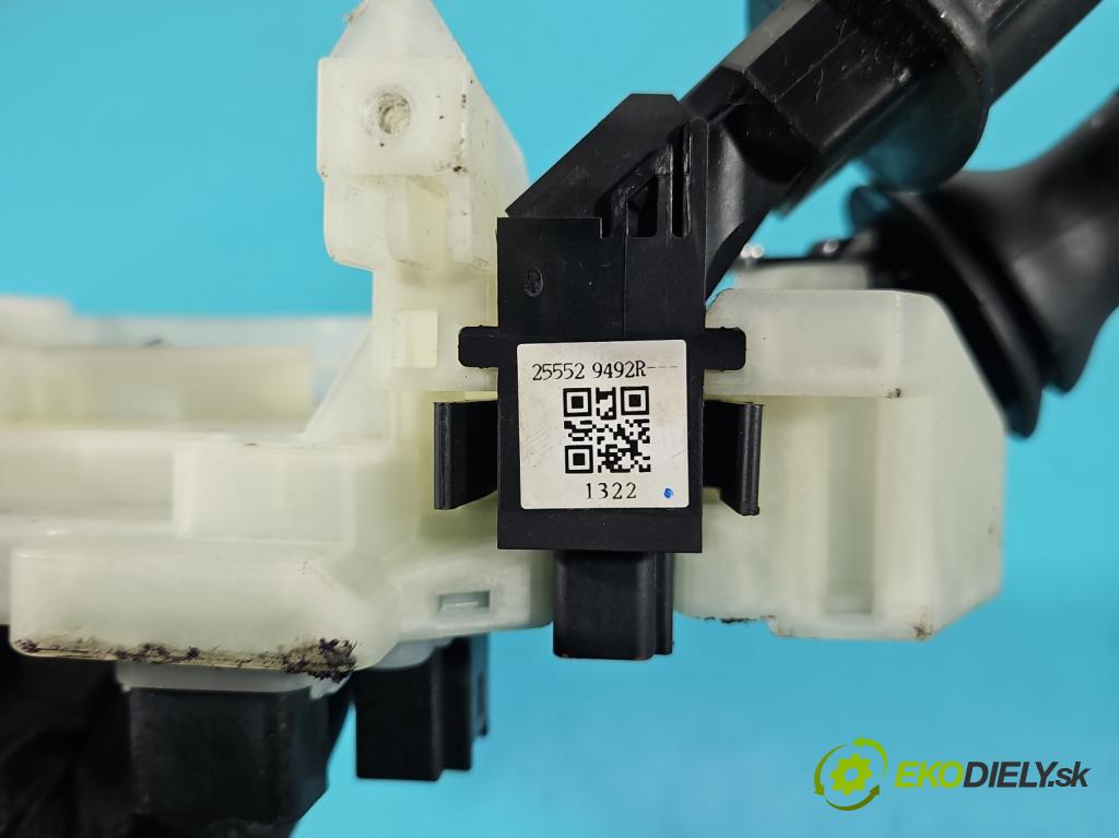 Renault Master III 2010-2024 2.3 DCI 163 HP manual 120 kW 2299 cm3 5- prepínač komplex: 255675983R (Prepínacie páčky pod volantom)