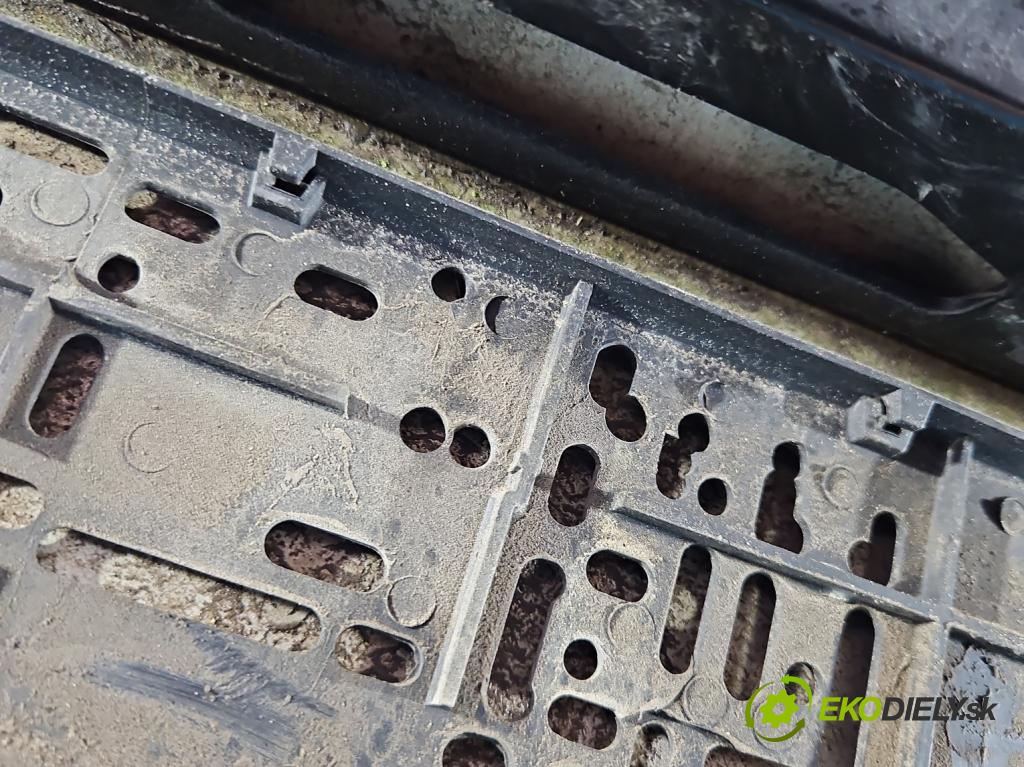 Hyundai Matrix 1.6 16V 103 hp manual 76 kW 1599 cm3 5- zadní kufrové dveře  (Zadní kapota (kufr))