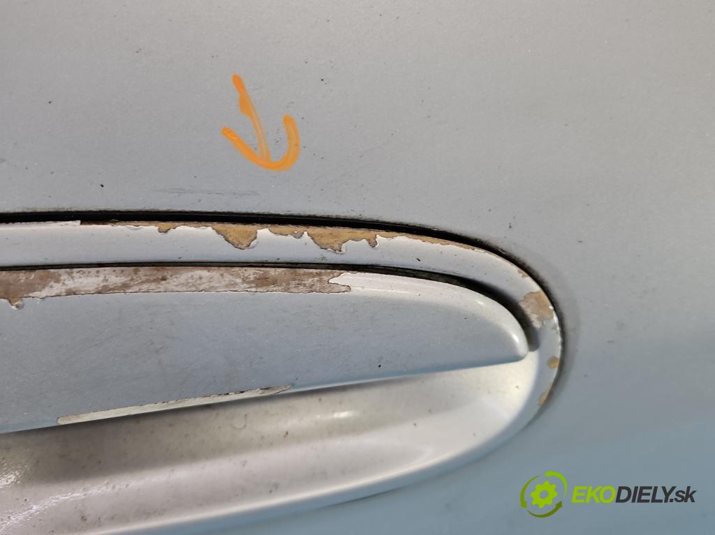 Hyundai Matrix 1.6 16V 103 HP manual 76 kW 1599 cm3 5- dvere predné pravé  (Kľučka dverí ostatné)
