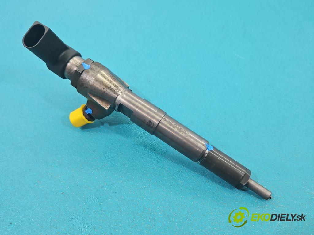 Mercedes A W176 2012-2018 1.5 CDI 109 HP manual 80 kW 1461 cm3 5- vstrek 166006212R (Vstrekovač paliva)