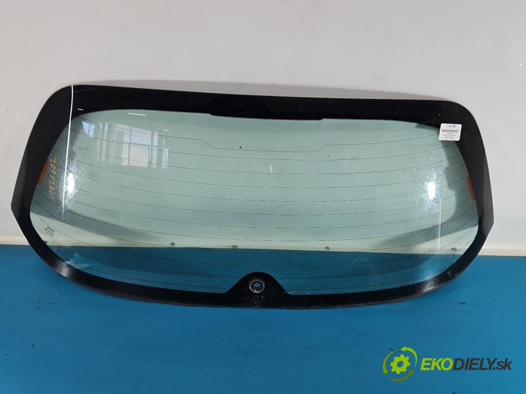 Honda Civic VII 2000-2006 1.4 16V 90 hp manual 66 kW 1396 cm3 5- sklo zadní  (Zadní sklo)
