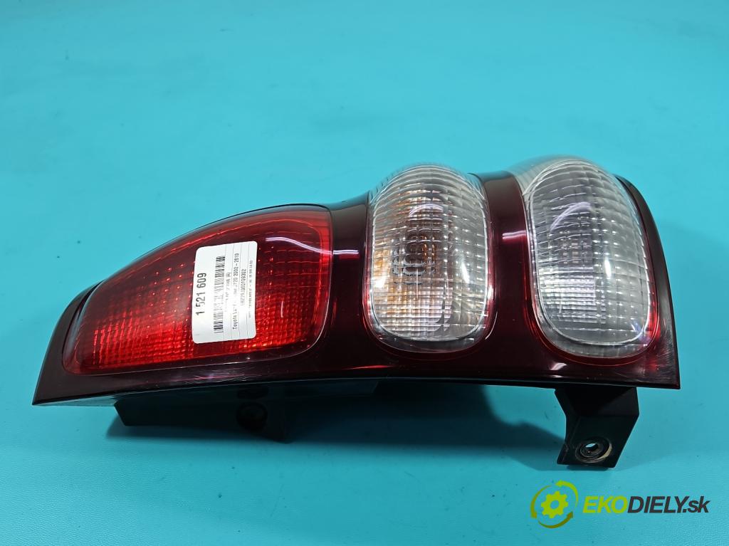 Toyota Land Cruiser J120 2002-2010 3.0 D4D 166 hp automatic 122 kW 2982 cm3 5- světlo zadní pravé  (Klika dveří ostatní)