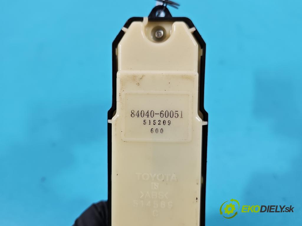 Toyota Land Cruiser J120 2002-2010 3.0 D4D 166 HP automatic 122 kW 2982 cm3 5- prepínač okien spätných zrkadiel 84040-60051