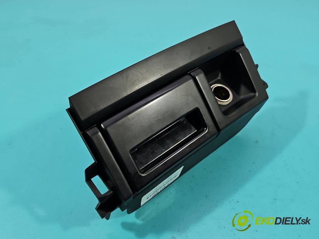 Toyota Land Cruiser J120 2002-2010 3.0 D4D 166 HP automatic 122 kW 2982 cm3 5- zásuvka zapaľovače 1A462-024G