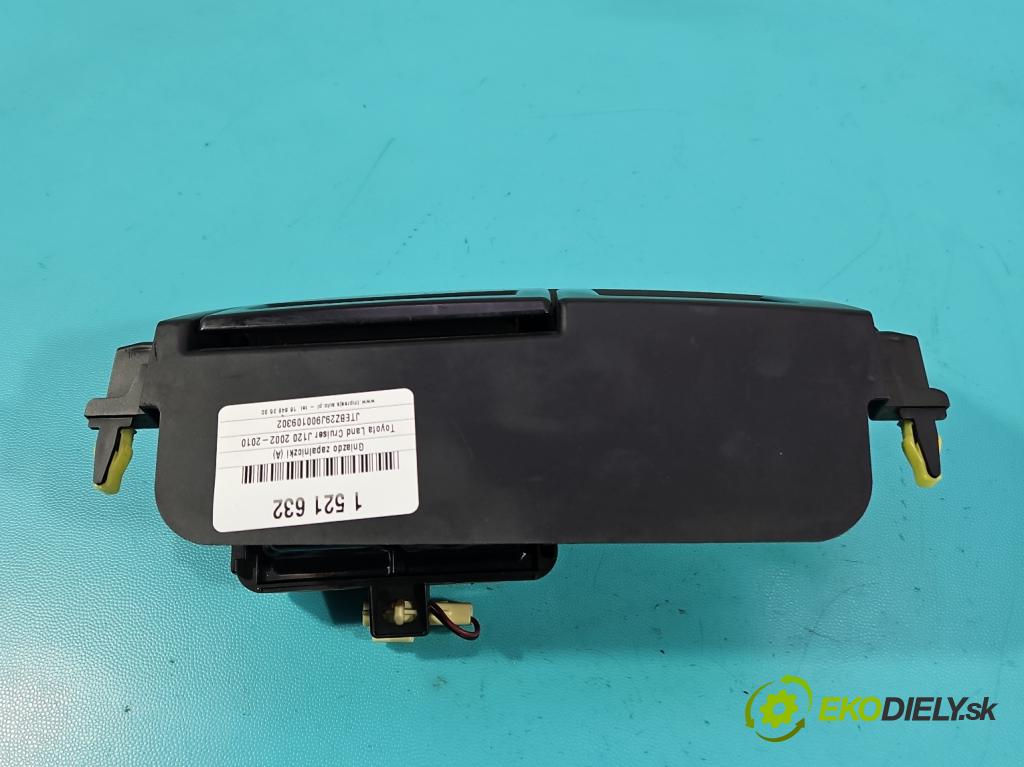 Toyota Land Cruiser J120 2002-2010 3.0 D4D 166 HP automatic 122 kW 2982 cm3 5- zásuvka zapaľovače 1A462-024G