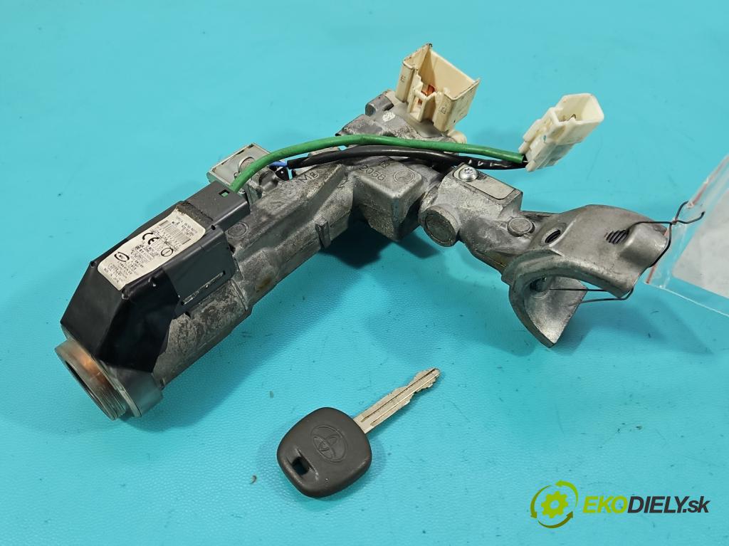 Toyota Land Cruiser J120 2002-2010 3.0 D4D 166 HP automatic 122 kW 2982 cm3 5- Spínačka 45020-60-15 (Spínacia skrinka)