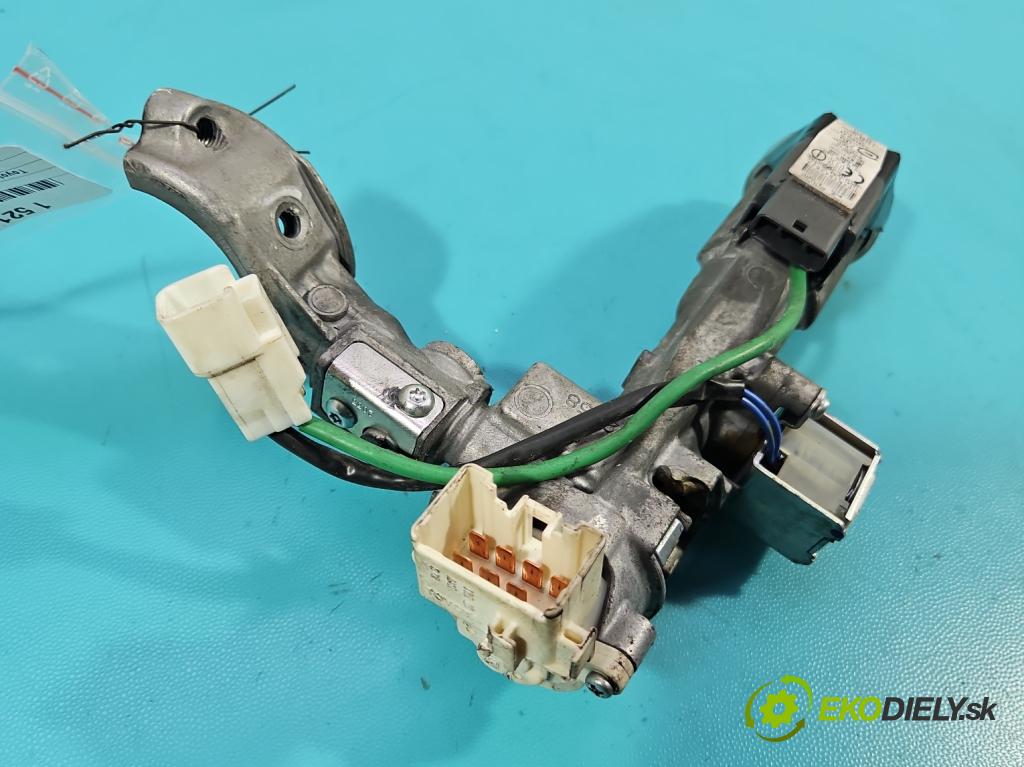 Toyota Land Cruiser J120 2002-2010 3.0 D4D 166 HP automatic 122 kW 2982 cm3 5- Spínačka 45020-60-15 (Spínacia skrinka)