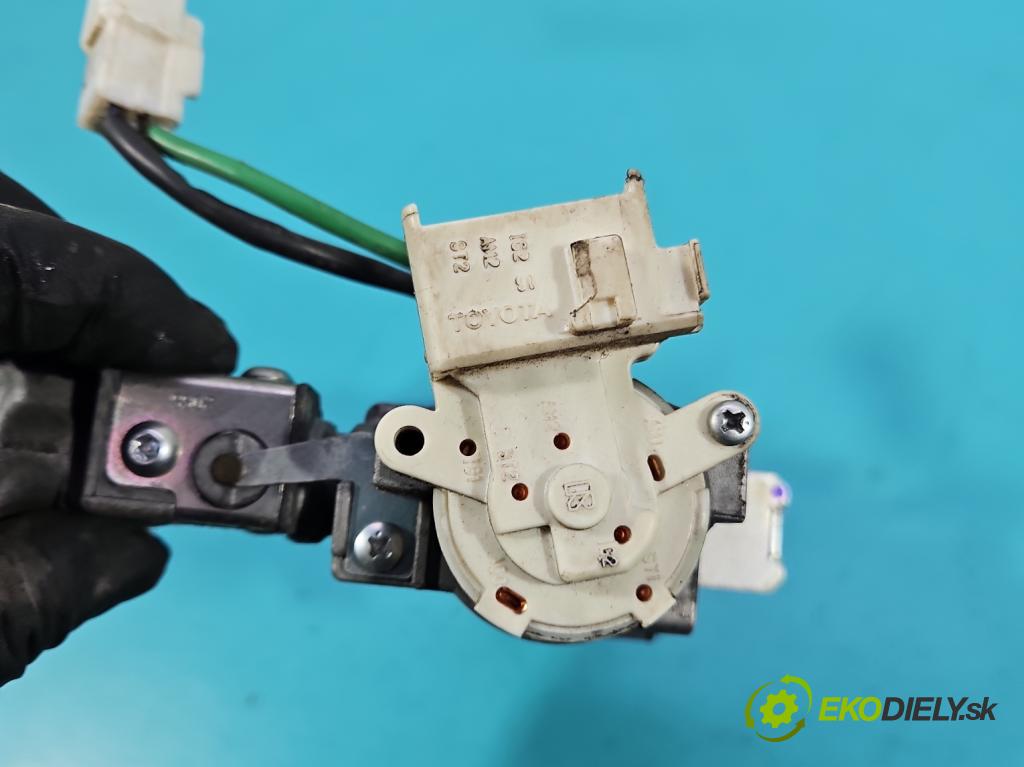 Toyota Land Cruiser J120 2002-2010 3.0 D4D 166 HP automatic 122 kW 2982 cm3 5- Spínačka 45020-60-15 (Spínacia skrinka)