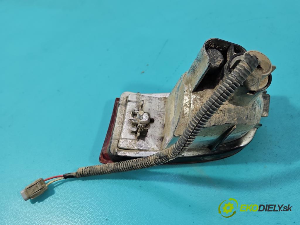 Toyota Land Cruiser J120 2002-2010 3.0 D4D 166 hp automatic 122 kW 2982 cm3 5- světlo zadní levé nárazníku