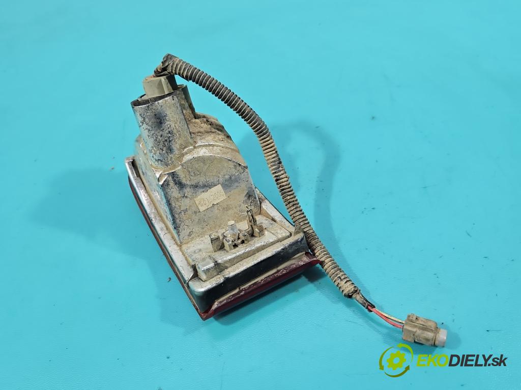 Toyota Land Cruiser J120 2002-2010 3.0 D4D 166 hp automatic 122 kW 2982 cm3 5- světlo zadní levé nárazníku