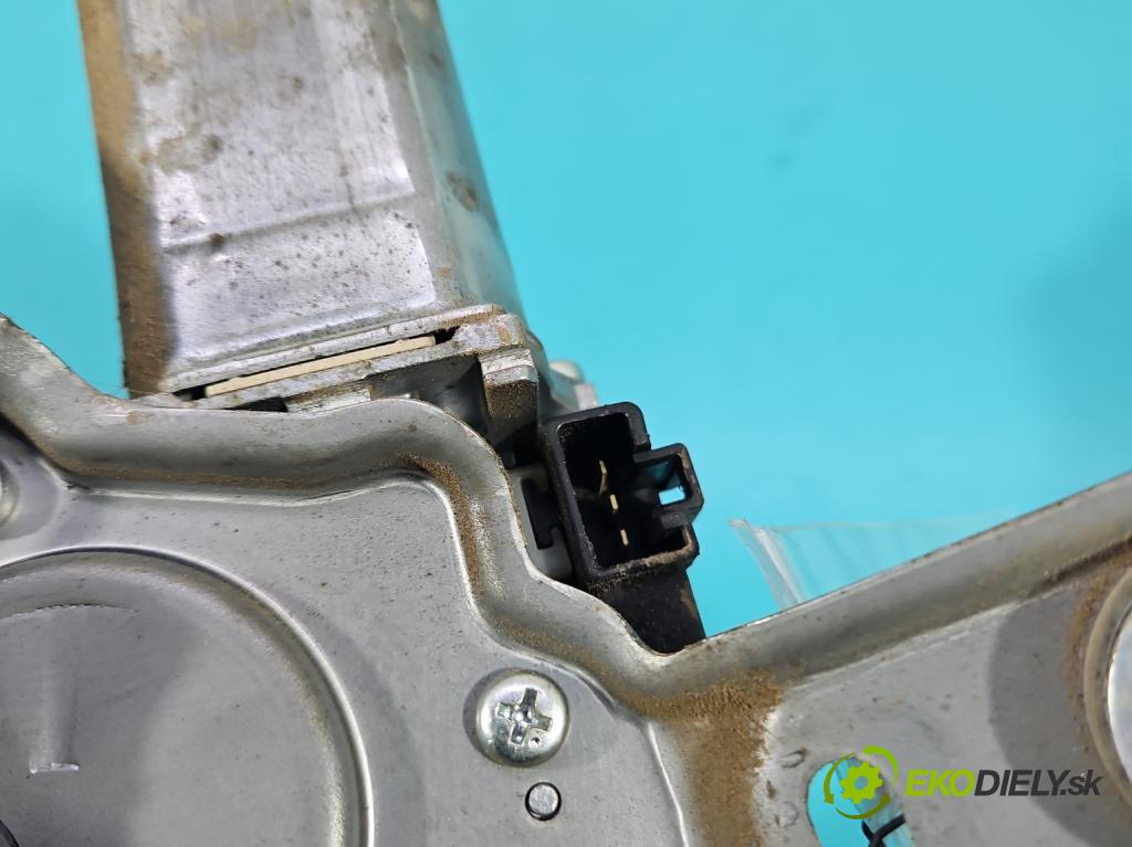 Toyota Land Cruiser J120 2002-2010 3.0 D4D 166 HP automatic 122 kW 2982 cm3 5- motor stieračov zadné 85130-60200
