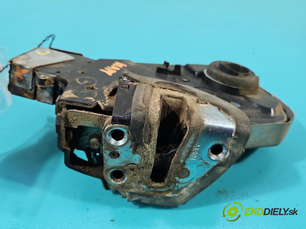 Toyota Land Cruiser J120 2002-2010 3.0 D4D 166 HP automatic 122 kW 2982 cm3 5- zámok kufrové dvere zadné