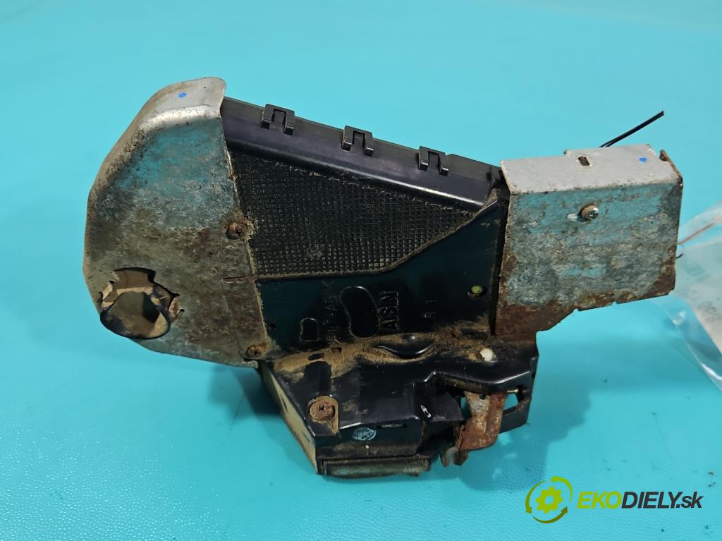 Toyota Land Cruiser J120 2002-2010 3.0 D4D 166 HP automatic 122 kW 2982 cm3 5- zámok kufrové dvere zadné