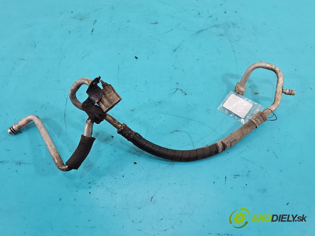 Toyota Land Cruiser J120 2002-2010 3.0 D4D 166 HP automatic 122 kW 2982 cm3 5- rúrka klimatizácie 