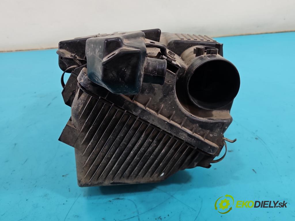 Toyota Land Cruiser J120 2002-2010 3.0 D4D 166 HP automatic 122 kW 2982 cm3 5- obal filtra vzduchu 17893-30020 (Obal vzduchového filtra)