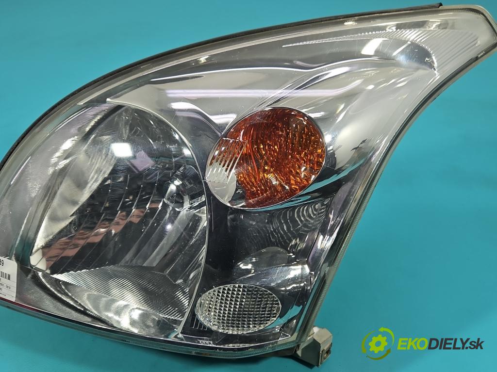 Toyota Land Cruiser J120 2002-2010 3.0 D4D 166 hp automatic 122 kW 2982 cm3 5- světlo levý  (Klika dveří ostatní)