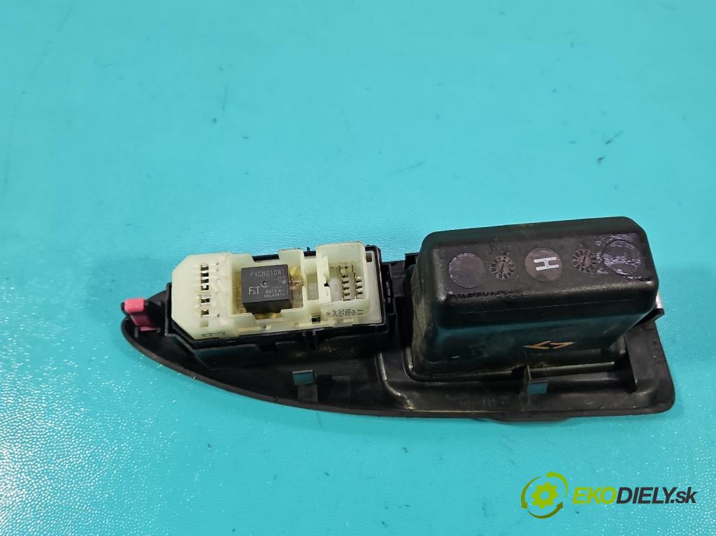 Toyota Land Cruiser J120 2002-2010 3.0 D4D 166 HP automatic 122 kW 2982 cm3 5- prepínač okien spätných zrkadiel 84030-60022