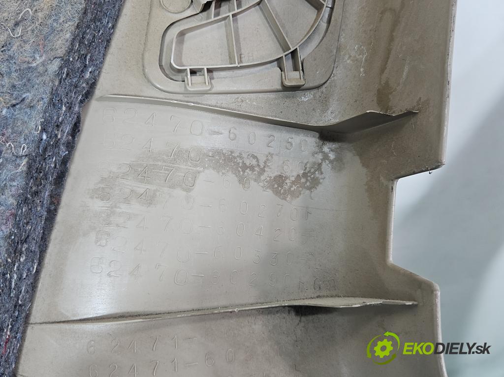 Toyota Land Cruiser J120 2002-2010 3.0 D4D 166 HP automatic 122 kW 2982 cm3 5- Čalounictví: kufra: pravé 62510-6A120