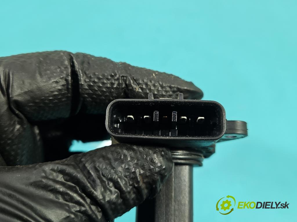 Toyota Corolla E12 2001-2009 1.8 VVTI usa 135 HP manual 99 kW 1794 cm3 4- průtokoměr: 22204-0J010 (Váha vzduchu)