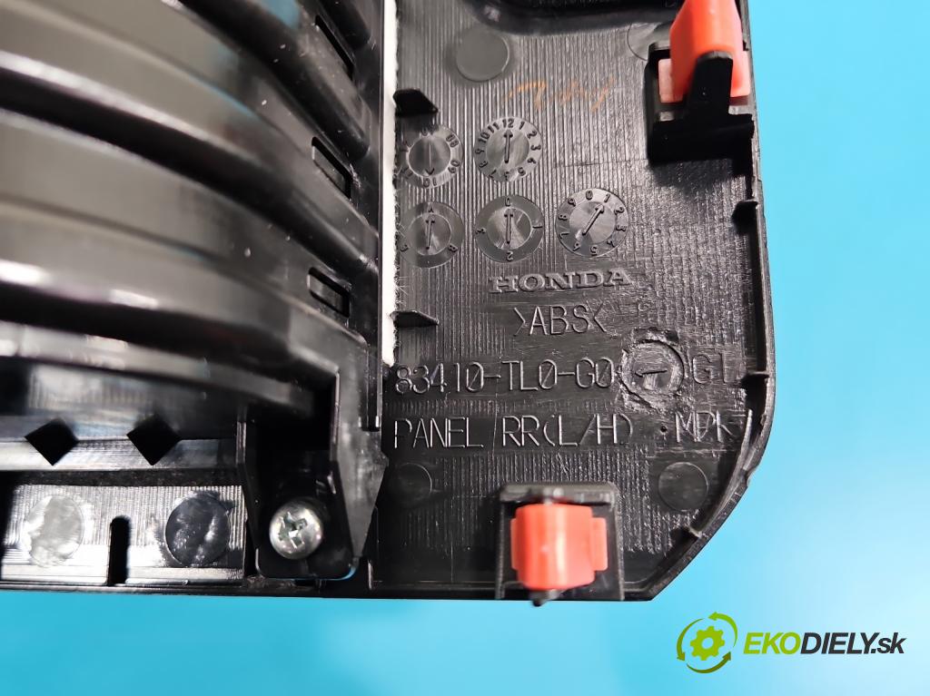 Honda Accord VIII 2008-2015 2.0 156 hp manual 115 kW 1997 cm3 4- Rukojeť: na napoje:  (Držák nápojů)