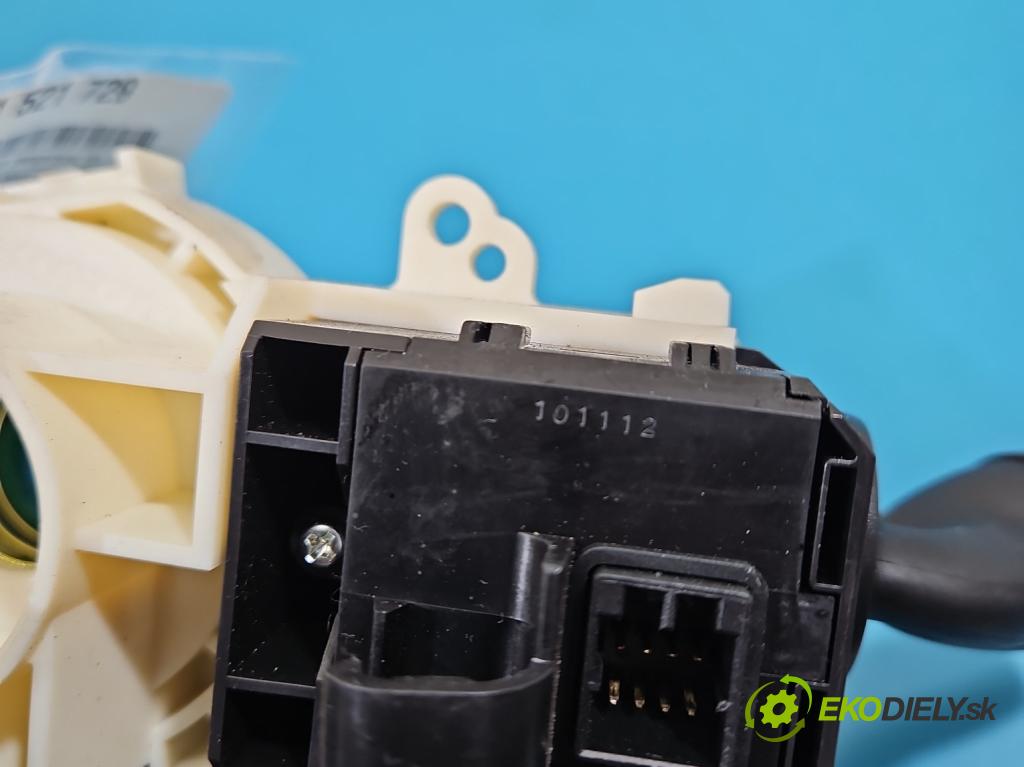 Honda Accord VIII 2008-2015 2.0 156 HP manual 115 kW 1997 cm3 4- prepínač komplex:  (Prepínacie páčky pod volantom)