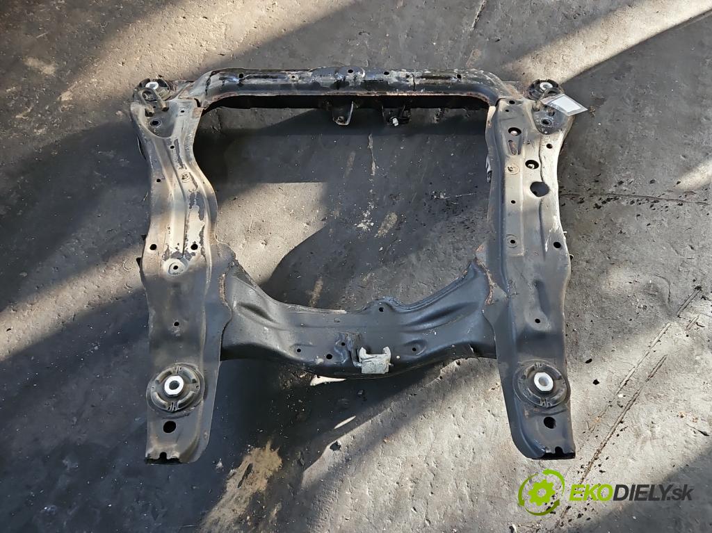Honda Accord VIII 2008-2015 2.0 156 HP manual 115 kW 1997 cm3 4- výstuha motora