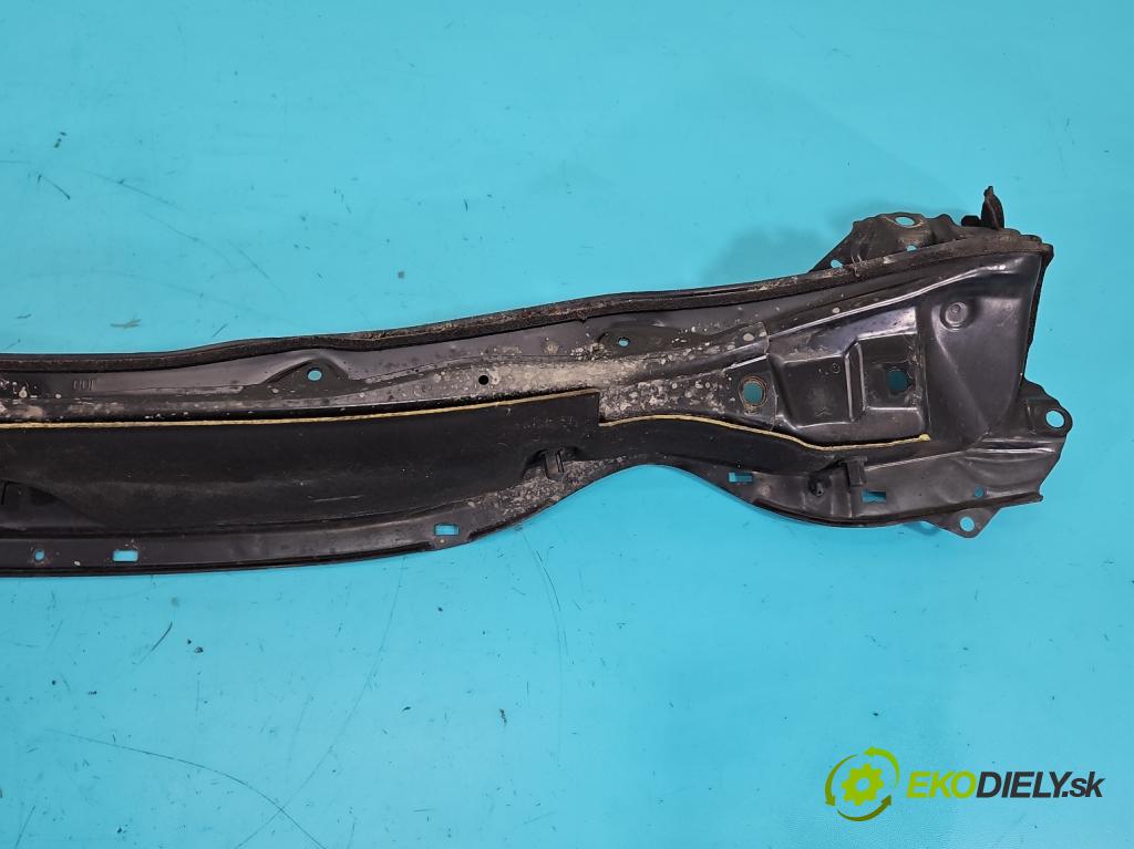 Lexus NX I 2014-2021 2.0 T 238HP automatic 175 kW 1998 cm3 5- torpédo  (Torpédo (plast pod čelným sklom))