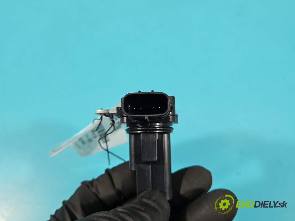 Lexus NX I 2014-2021 2.0 T 238HP automatic 175 kW 1998 cm3 5- průtokoměr: 22204-0V020 (Váha vzduchu)